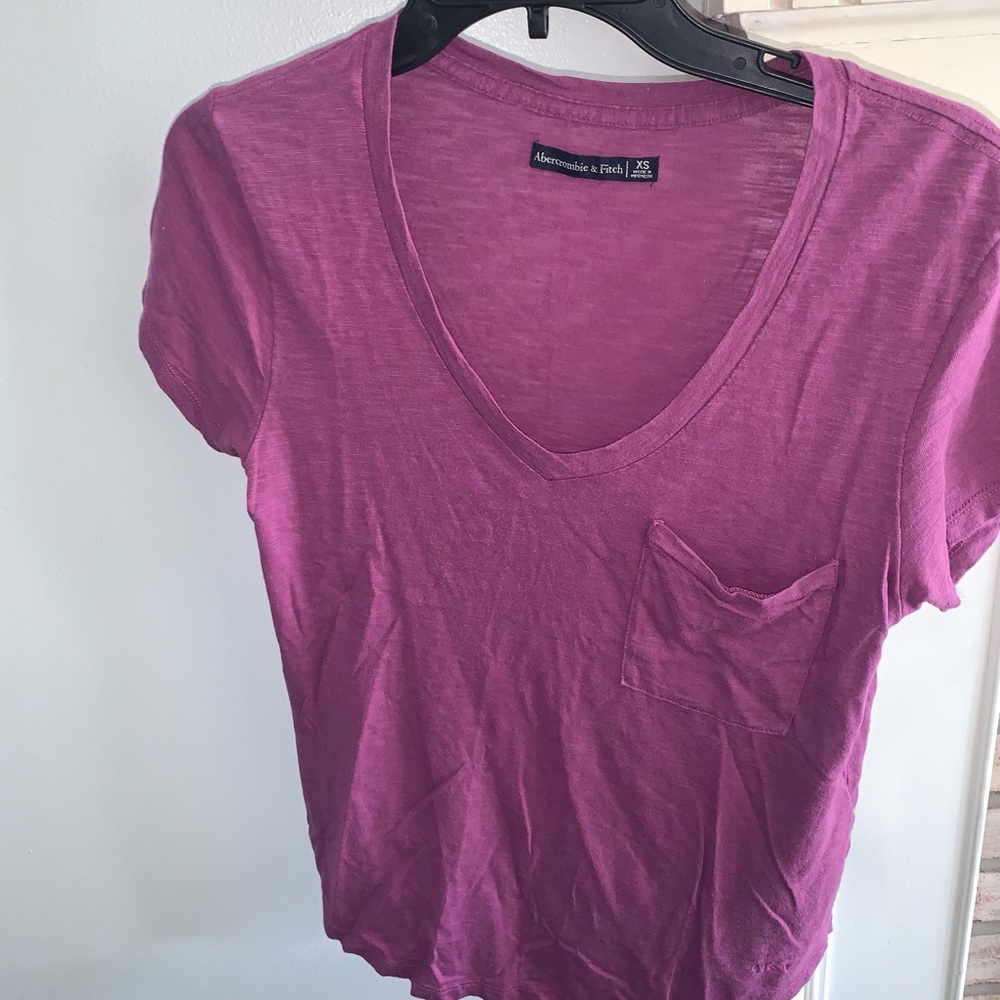 Abercrombie one pocket T-shirt